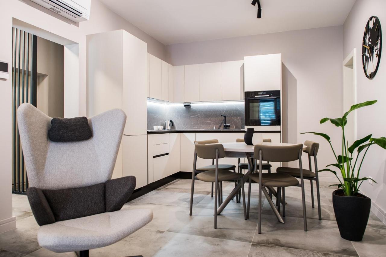 Luxury Apartments Elizabeth 포드스트라나 외부 사진