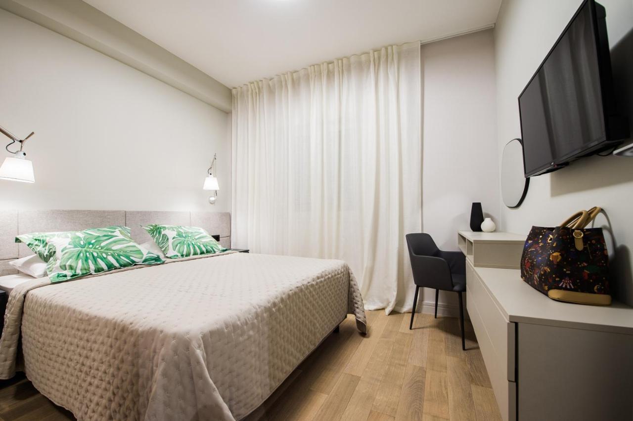 Luxury Apartments Elizabeth 포드스트라나 외부 사진