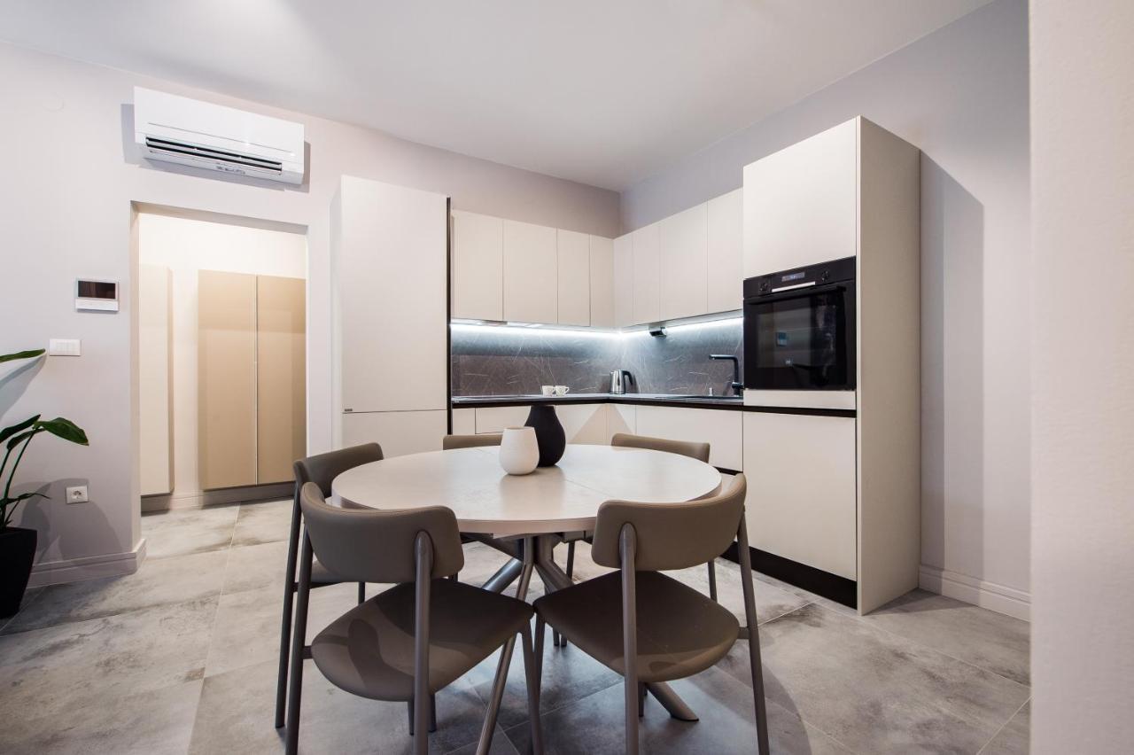 Luxury Apartments Elizabeth 포드스트라나 외부 사진