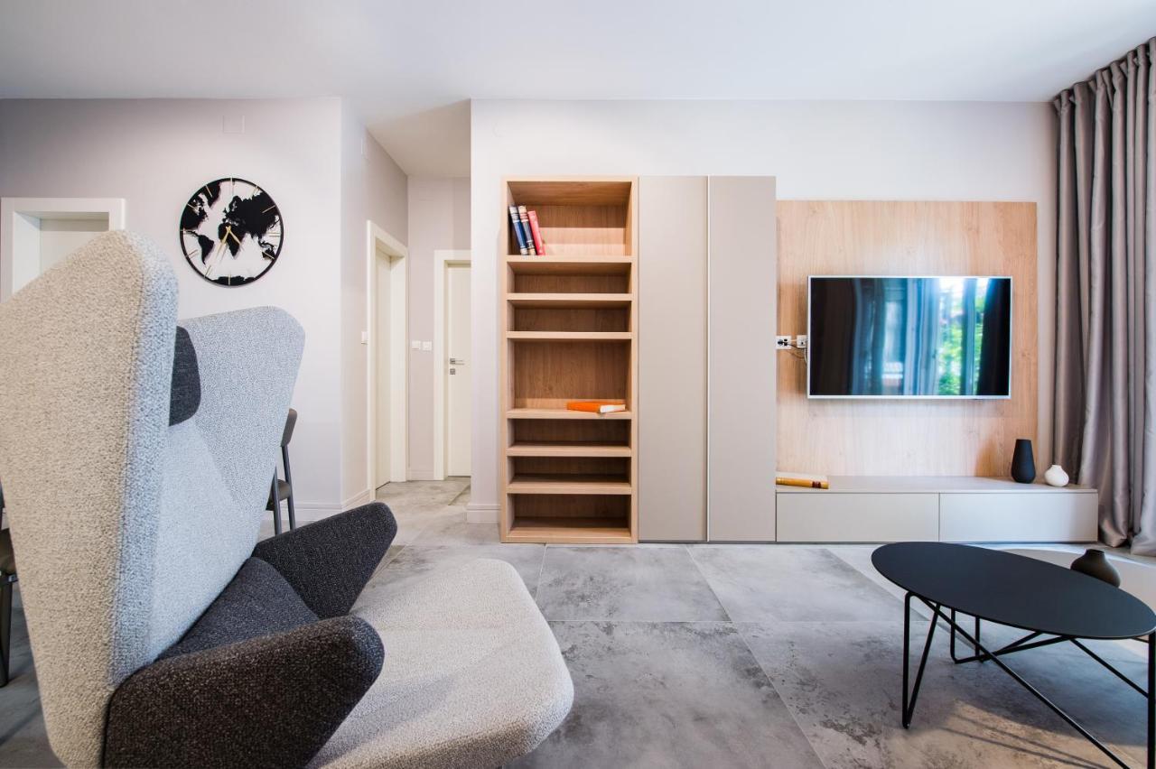 Luxury Apartments Elizabeth 포드스트라나 외부 사진